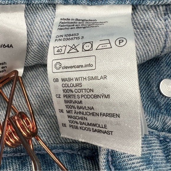 H&M Divided Button Up Mini Jean Skirt Size 4 Women’s - Picture 5 of 5